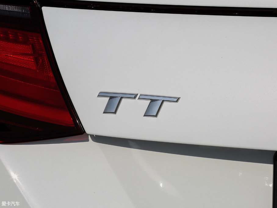 2017µTT Coupe 45 TFSI