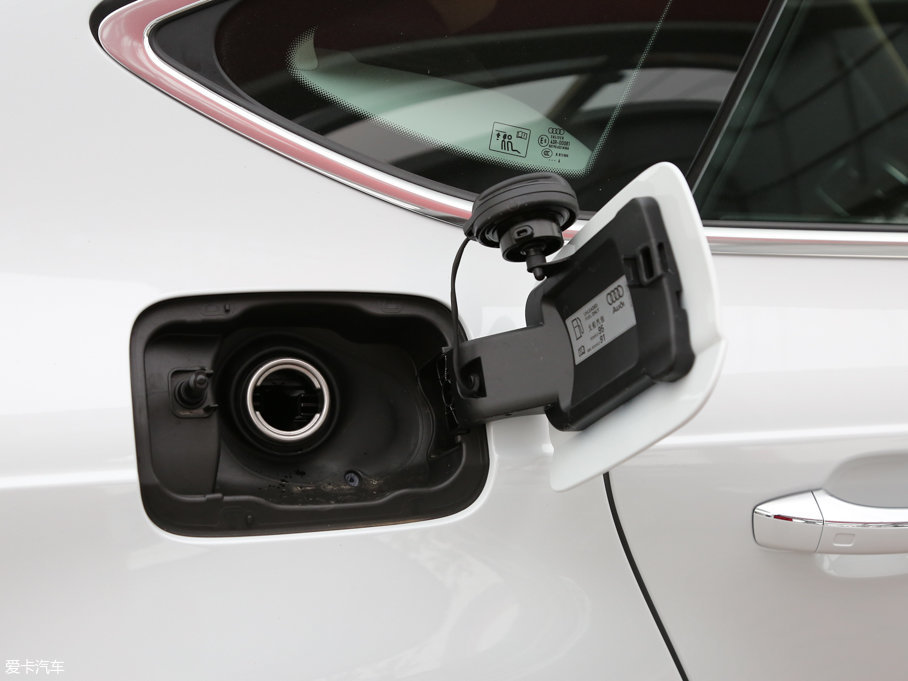 2017WA7 50 TFSI quattro m