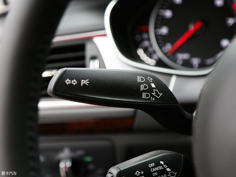 2017WA7 50 TFSI quattro m