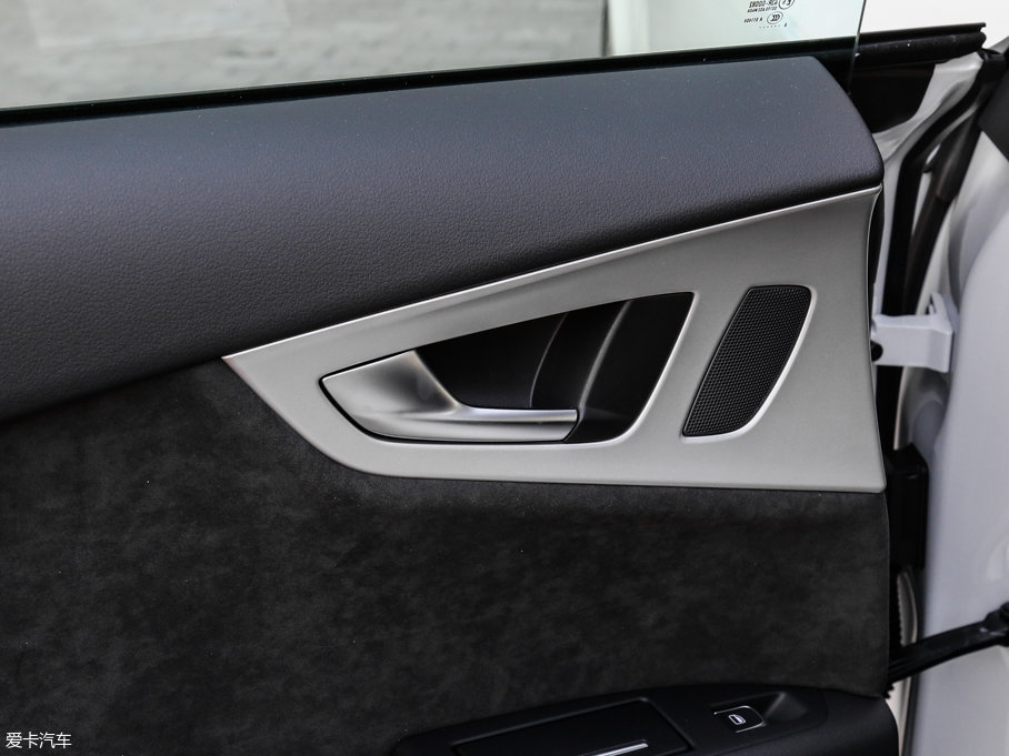 2017WA7 40 TFSI quattro g