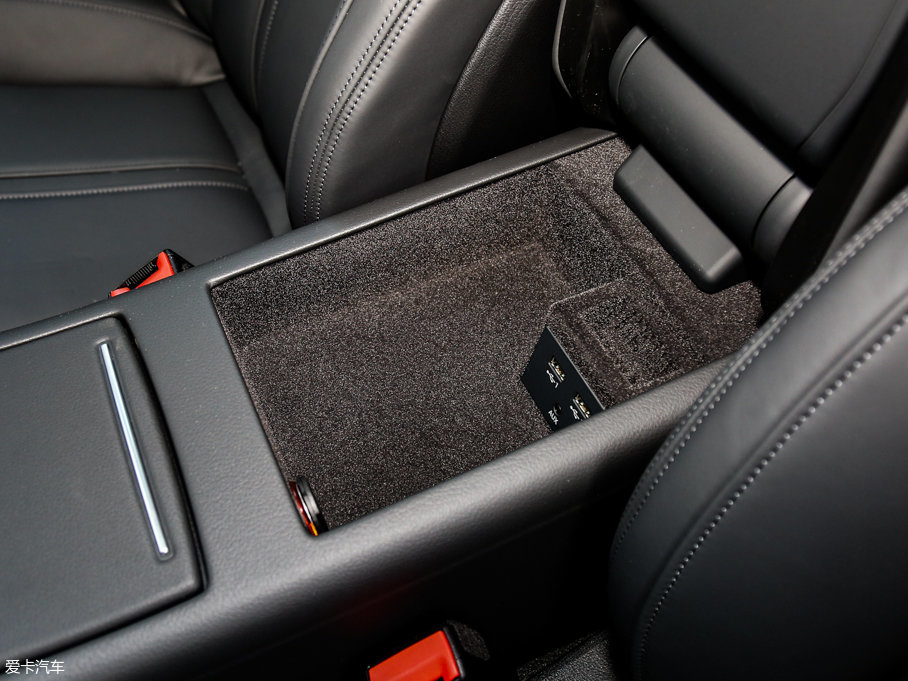 2017WA7 40 TFSI quattro g