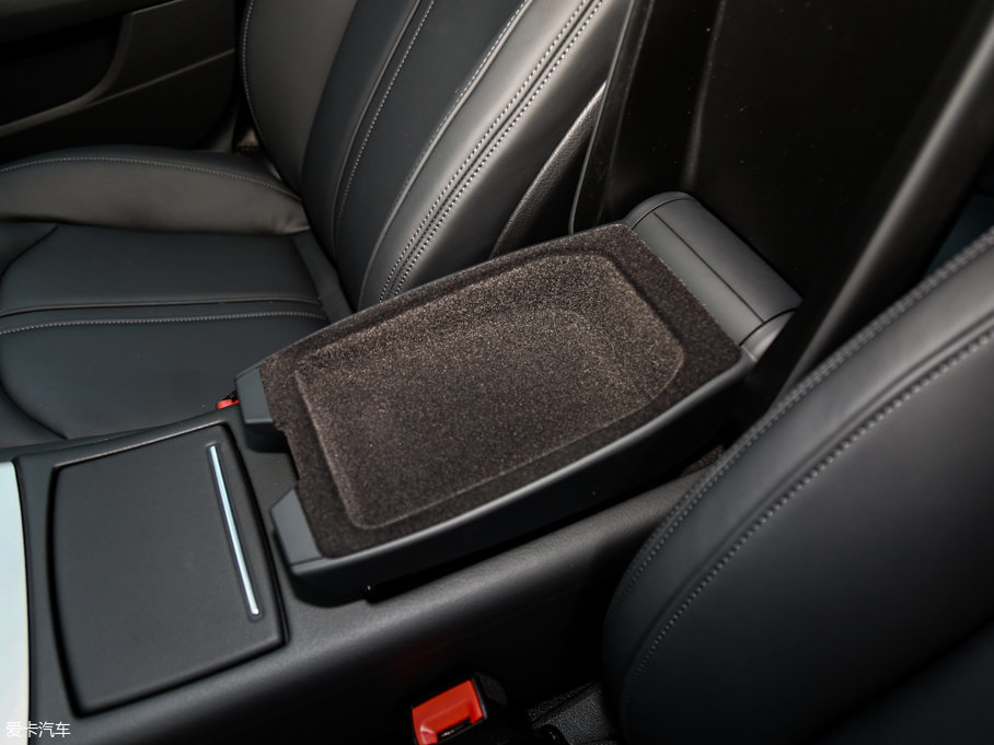 2017WA7 40 TFSI quattro g