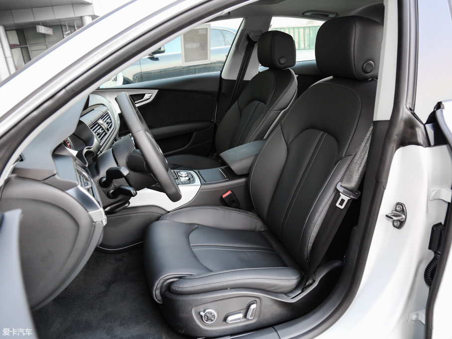 2017WA7 40 TFSI quattro g