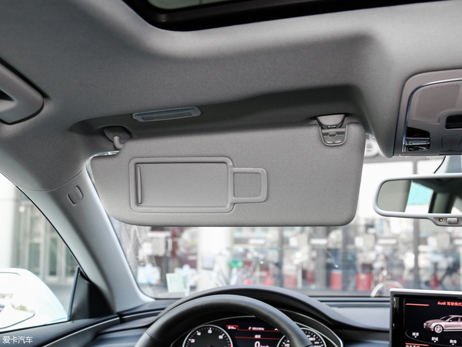 2017?yun)WA7 40 TFSI quattro g(sh)