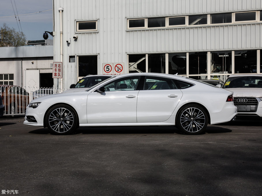2017款奥迪a7 50 tfsi quattro 动感型