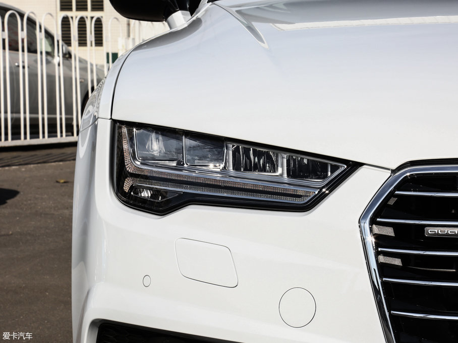 2017WA7 50 TFSI quattro Ӹ