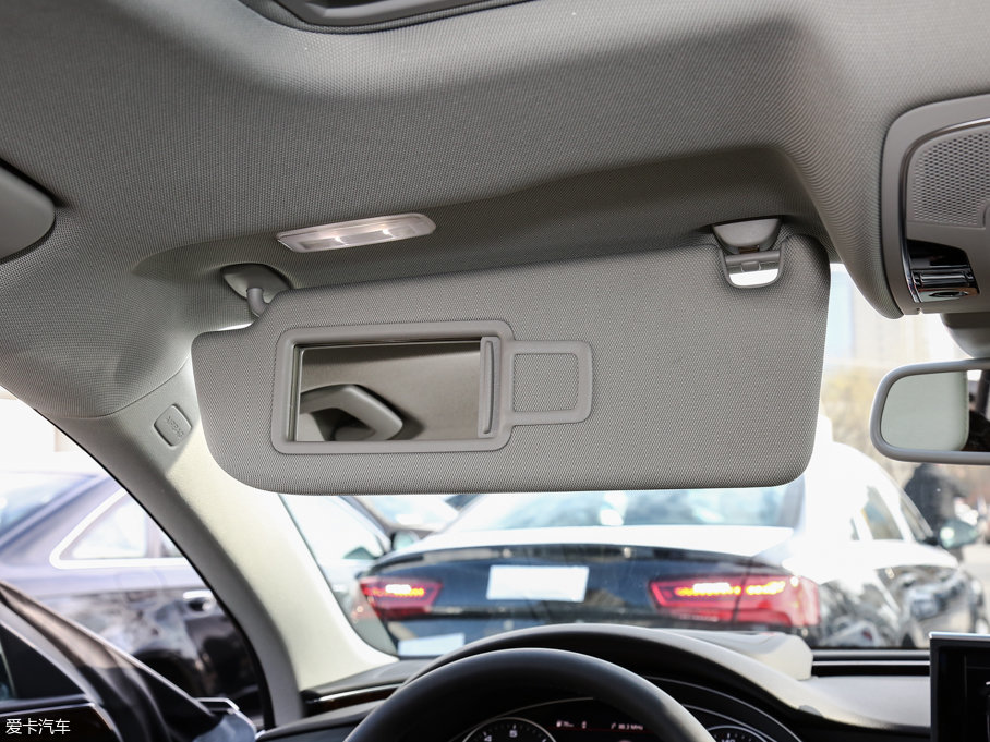 2017WA7 50 TFSI quattro Ӹ