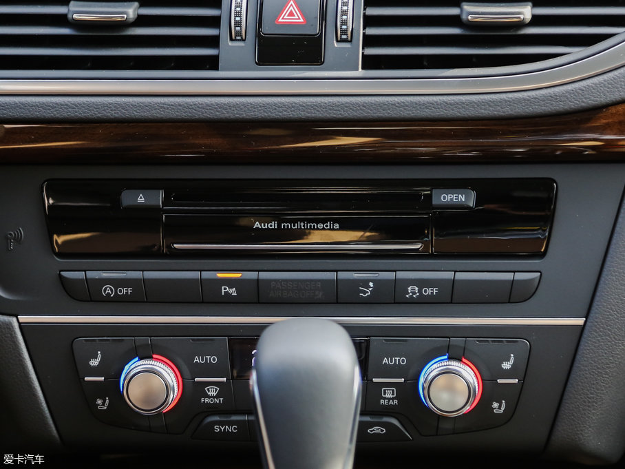 2017WA7 50 TFSI quattro Ӹ