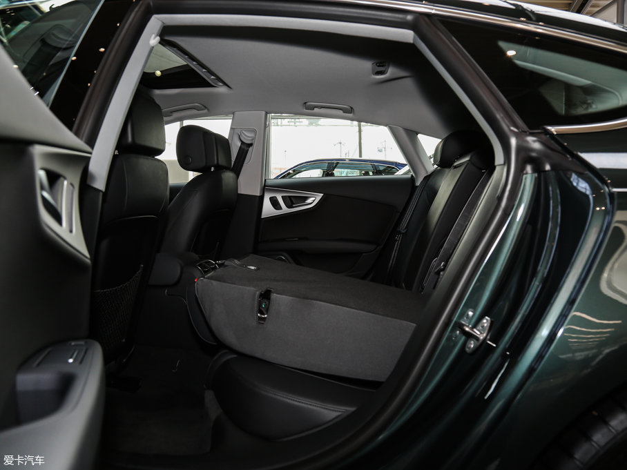 2017?yun)WA7 40 TFSI M(jn)ȡ