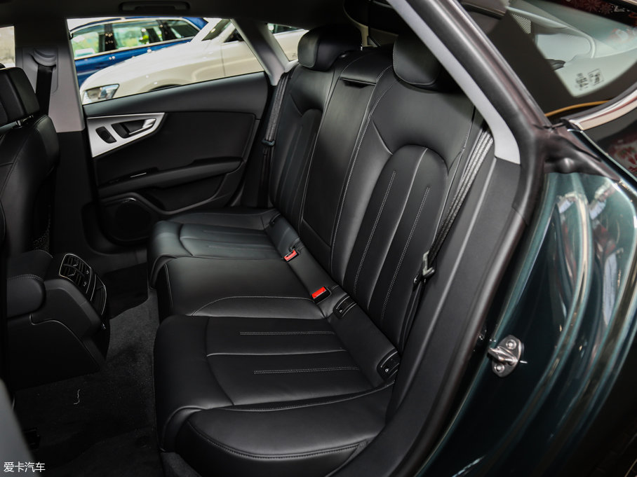 2017?yun)WA7 40 TFSI M(jn)ȡ