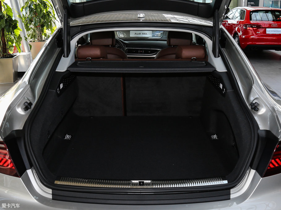 2017WA7 40 TFSI quattro g