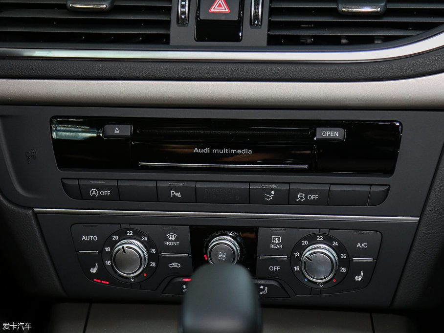 2017WA7 40 TFSI quattro g(sh)