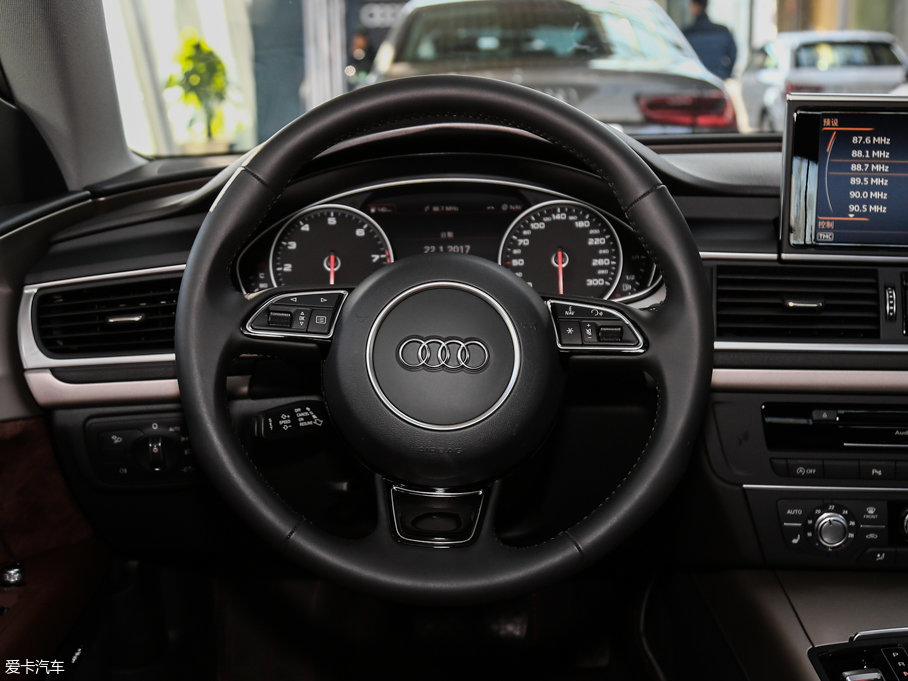 2017WA7 40 TFSI quattro g