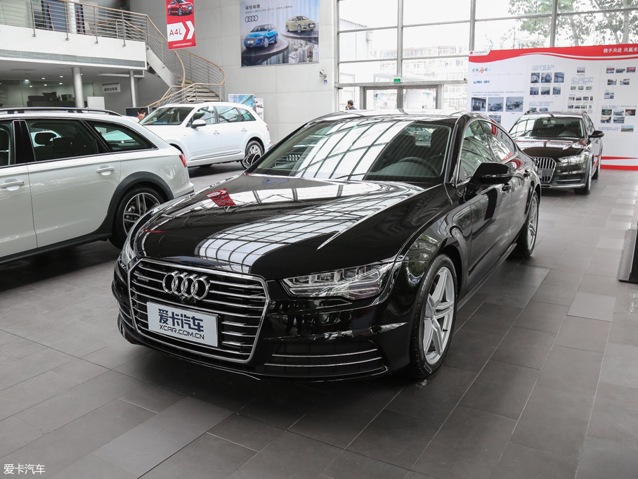 2017WA7 40 TFSI quattro g(sh)