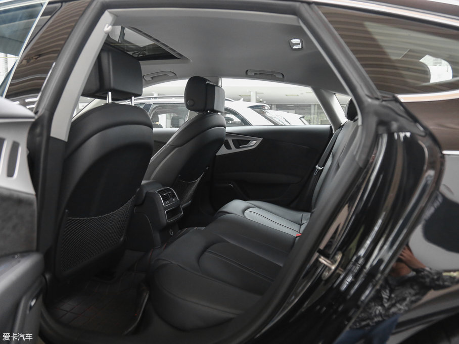 2017WA7 40 TFSI quattro g