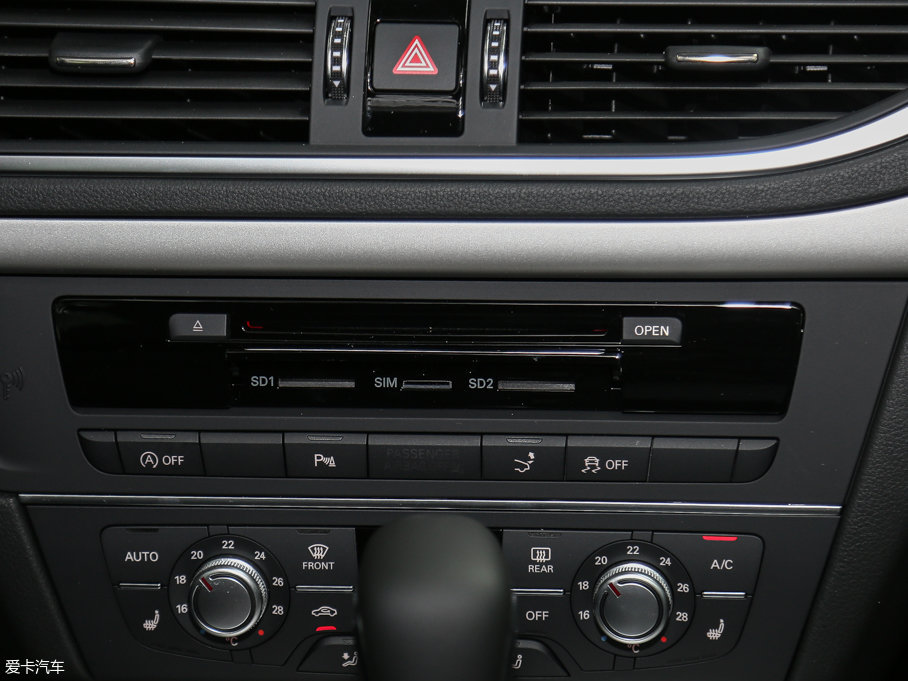 2017WA7 40 TFSI quattro g(sh)