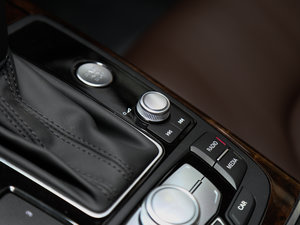 201750 TFSI quattro m п؅^(q)