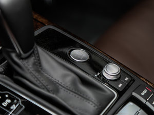 201750 TFSI quattro m п؅^(q)