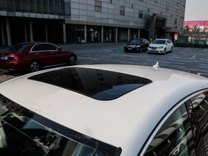 201740 TFSI quattro g ܇