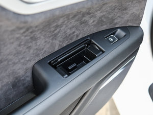 201740 TFSI quattro g(sh) g