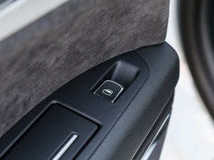 201740 TFSI quattro g(sh) g