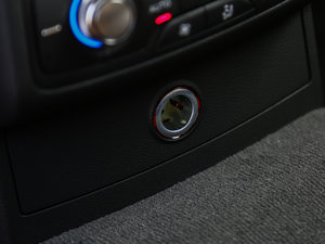 201750 TFSI quattro Ӹ g