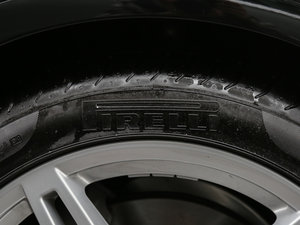 201740 TFSI quattro g ݆̥Ʒ