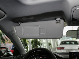 201740 TFSI quattro g ꖰ壨