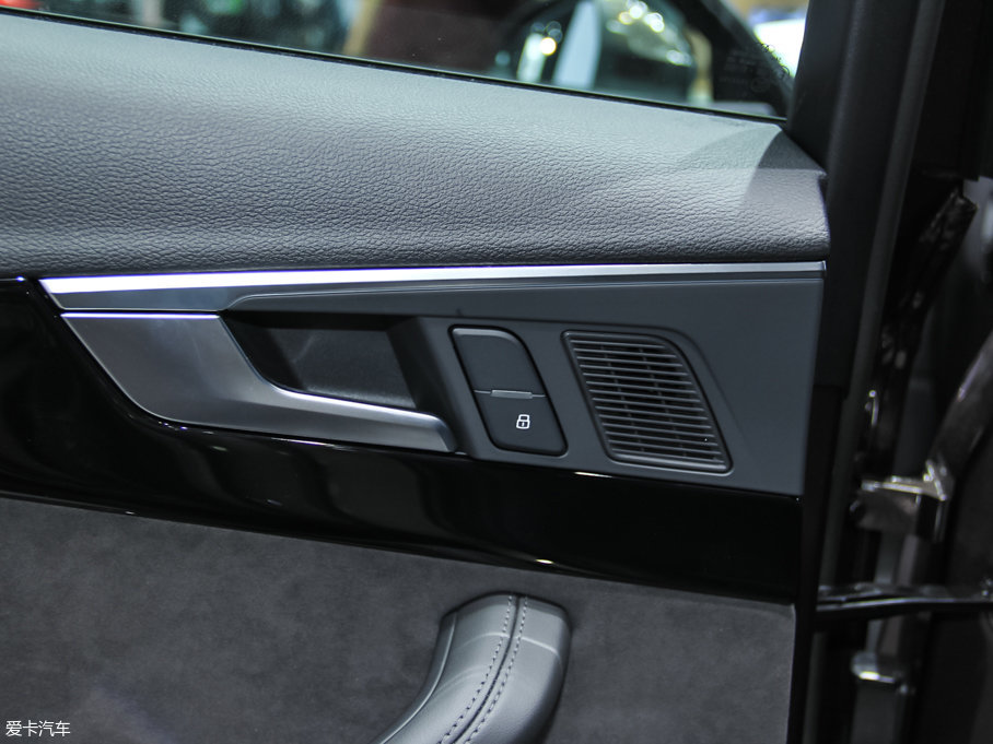 2017WA4(M) 45 TFSI allroad quattro \