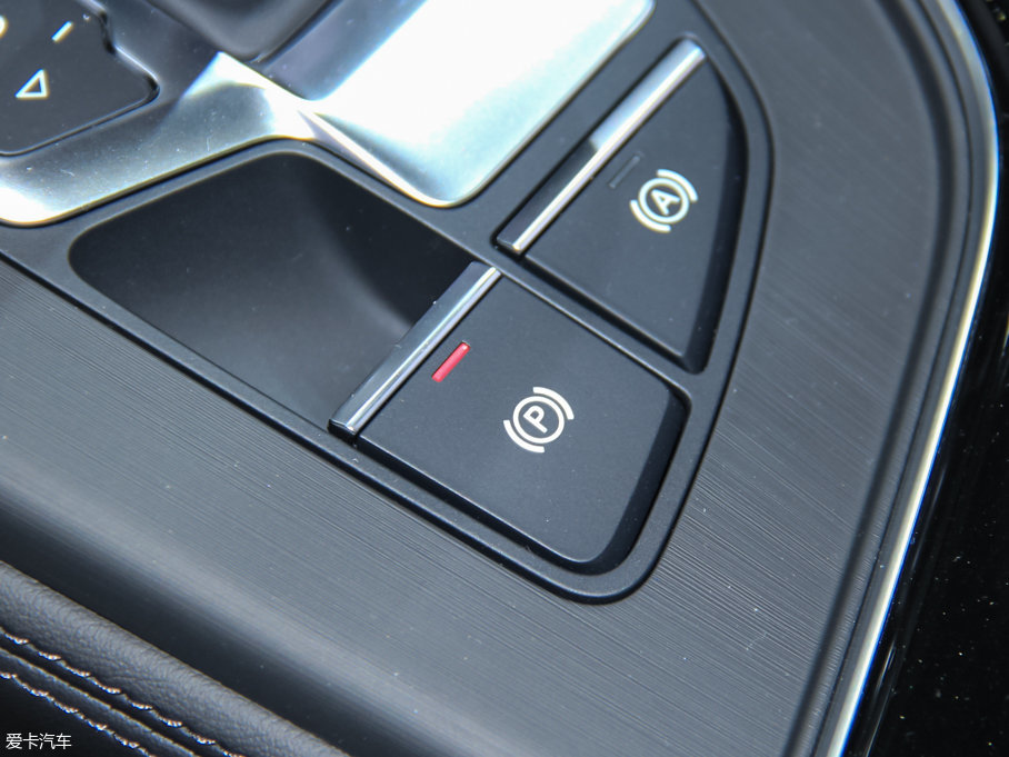 2017WA4(M(jn)) 45 TFSI allroad quattro \(yn)