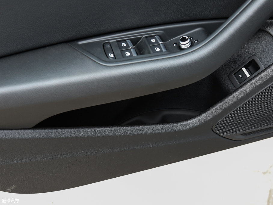 2017WA4(M) 45 TFSI allroad quattro r