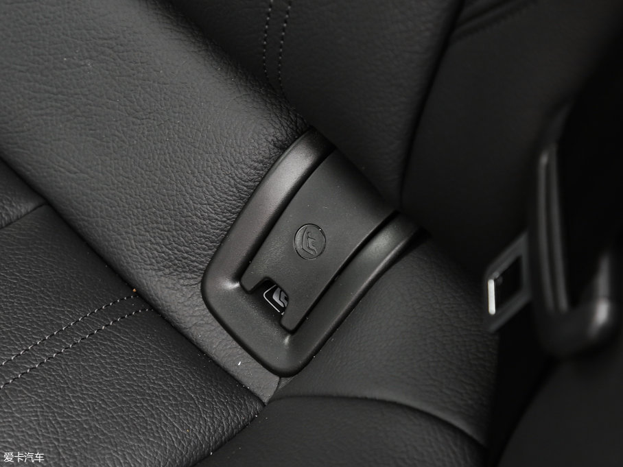 2017WA4(M(jn)) 45 TFSI allroad quattro r