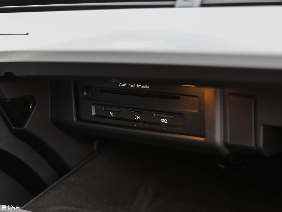 2017WA4(M) 45 TFSI allroad quattro r