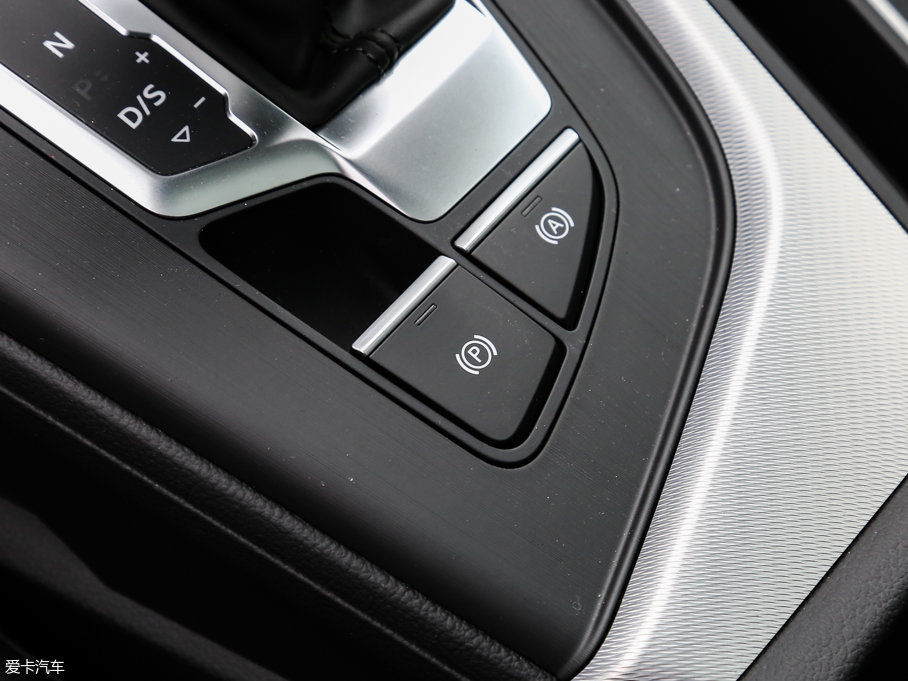 2017WA4(M) 45 TFSI allroad quattro r