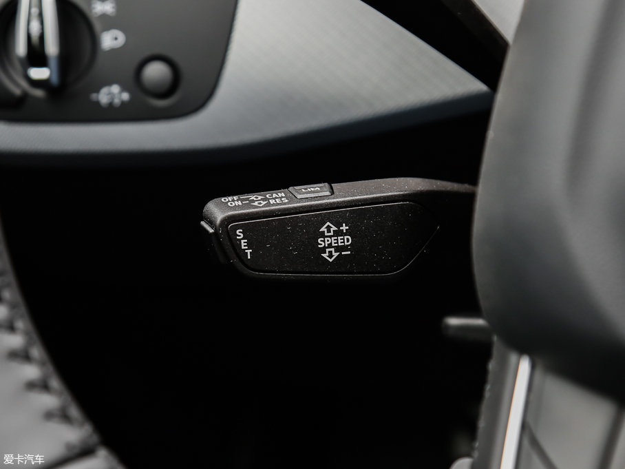 2017WA4(M(jn)) 45 TFSI allroad quattro r