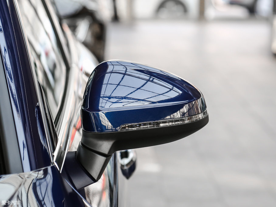 2017WA4(M) 45 TFSI allroad quattro r