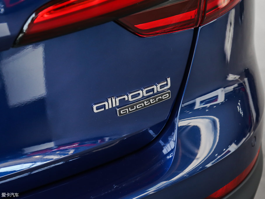 2017WA4(M) 45 TFSI allroad quattro r