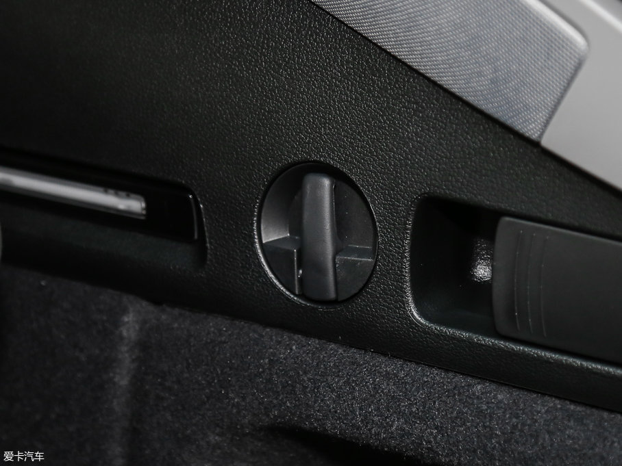 2017?yun)WA4(M(jn)) 45 TFSI allroad quattro r(sh)