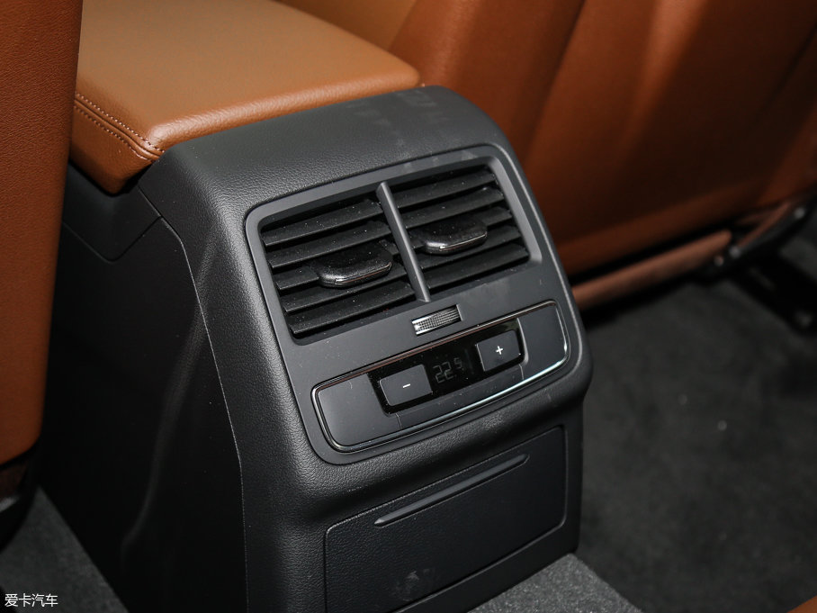 2017WA4(M) 45 TFSI allroad quattro r