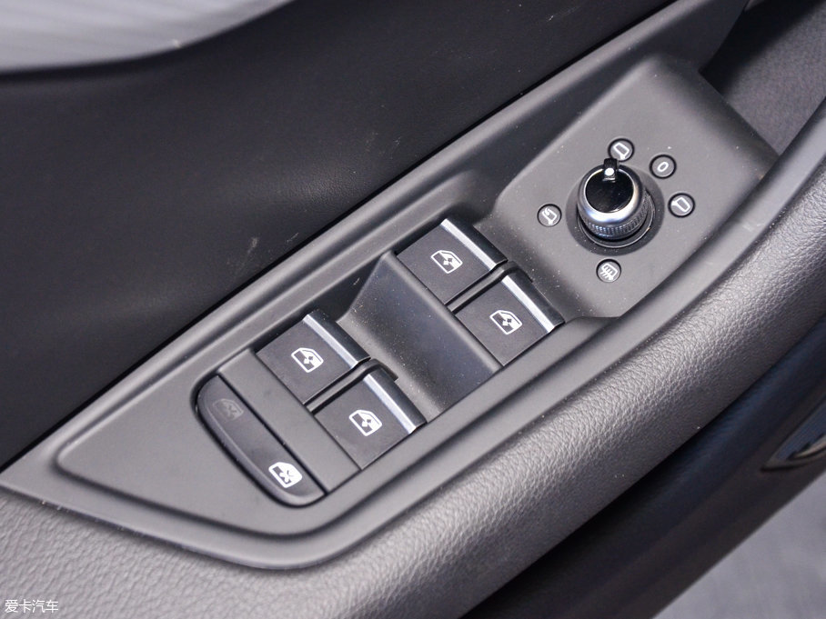 2017WA4(M) 45 TFSI allroad quattro \