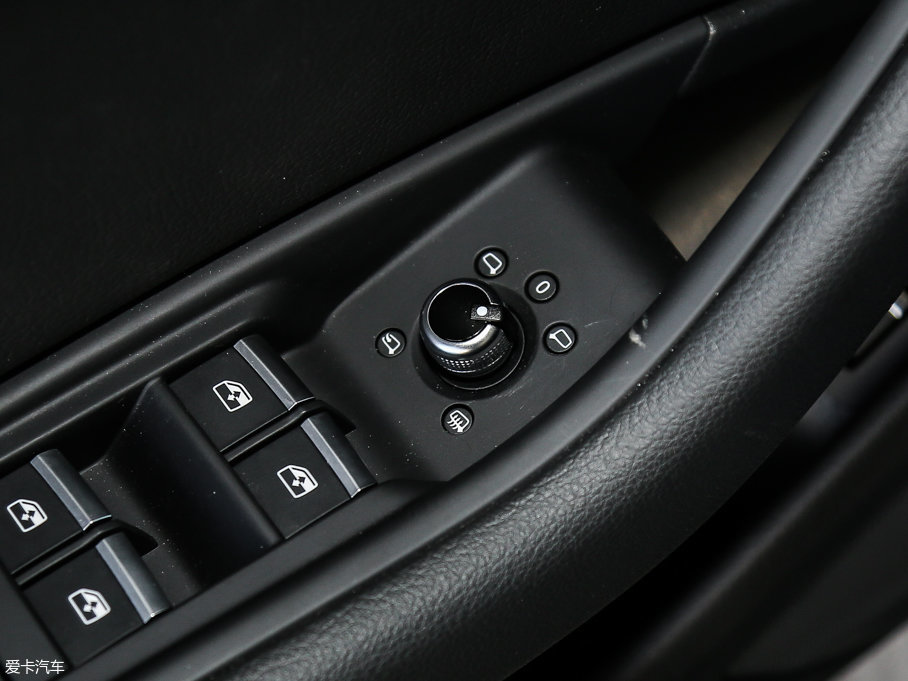 2017WA4(M) 45 TFSI allroad quattro r