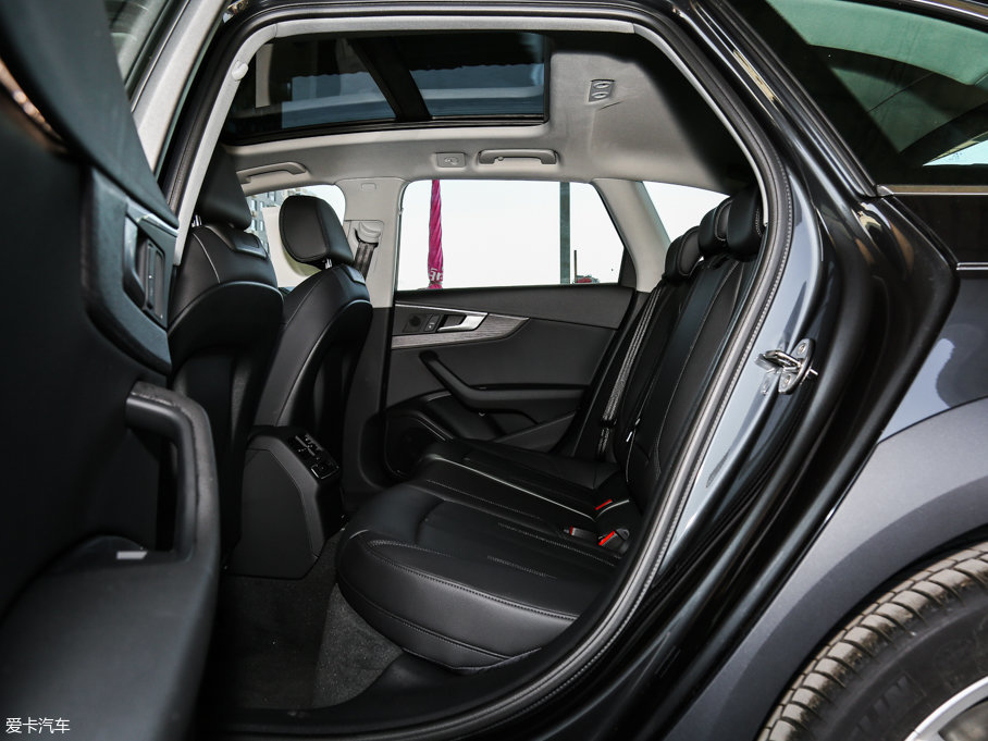 2017WA4(M(jn)) 45 TFSI allroad quattro r