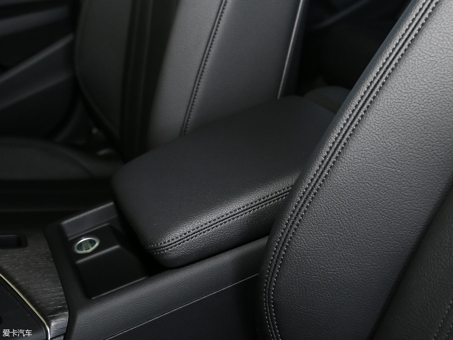 2017WA4(M) 45 TFSI allroad quattro r