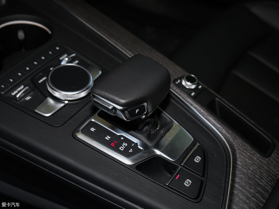 2017WA4(M) 45 TFSI allroad quattro r