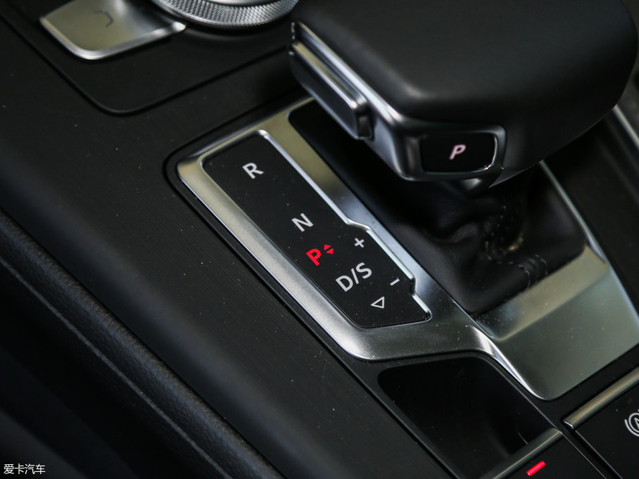 2017WA4(M) 45 TFSI allroad quattro r