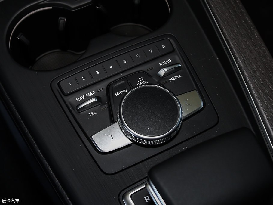 2017WA4(M) 45 TFSI allroad quattro r