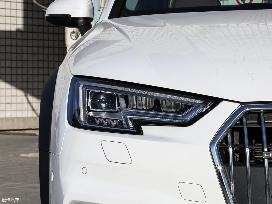 2017WA4(M) 45 TFSI allroad quattro \