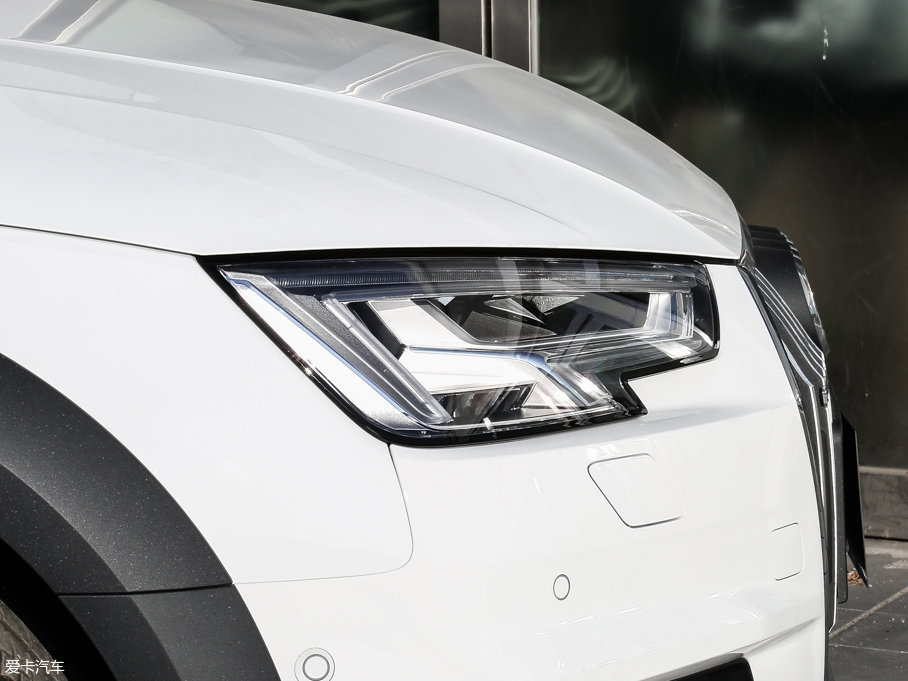 2017WA4(M) 45 TFSI allroad quattro \