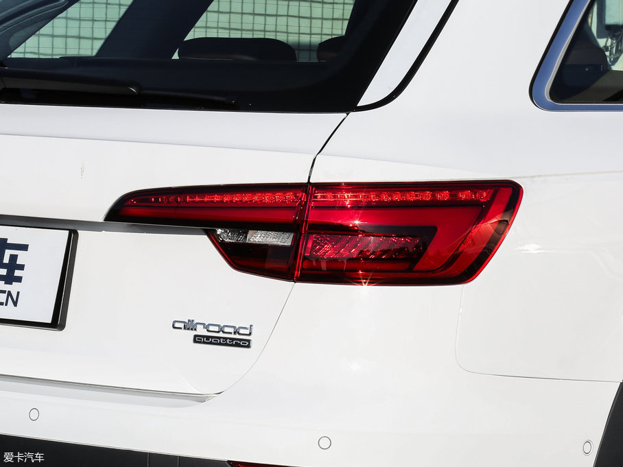 2017WA4(M) 45 TFSI allroad quattro \