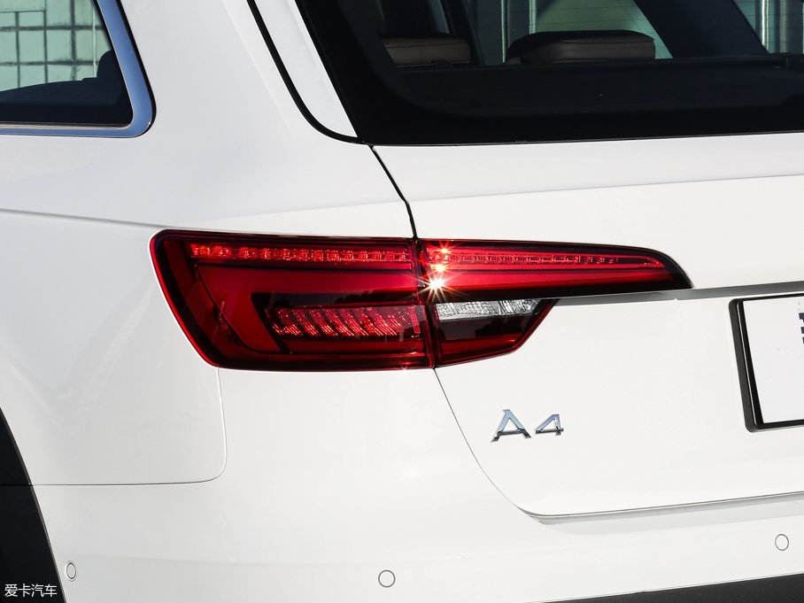 2017WA4(M) 45 TFSI allroad quattro \